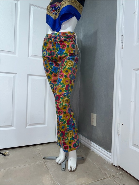 MOTHER Denim - MOTHER Floral Straight-Leg Jeans in Multicolor